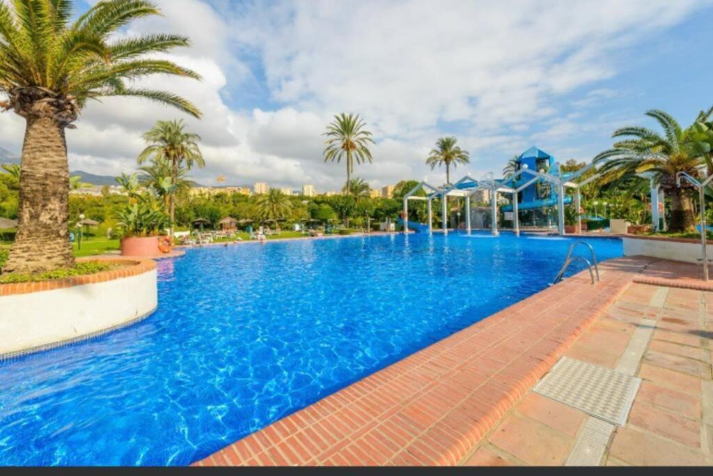 Apartamento 215. Primera Linea De Playa. Benalmádena Exterior foto